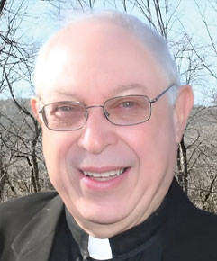 Rev. Canon Lance Beizer ’56 smiling Beizer_lg.jpg